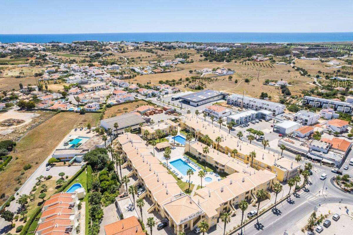 Benjamin Apartment Guia  Dış mekan fotoğraf